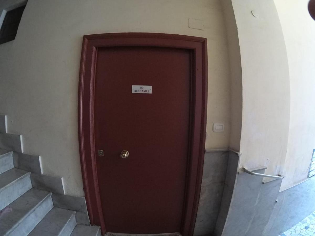 Casa Basile 15 Bed & Breakfast Napoli Eksteriør bilde